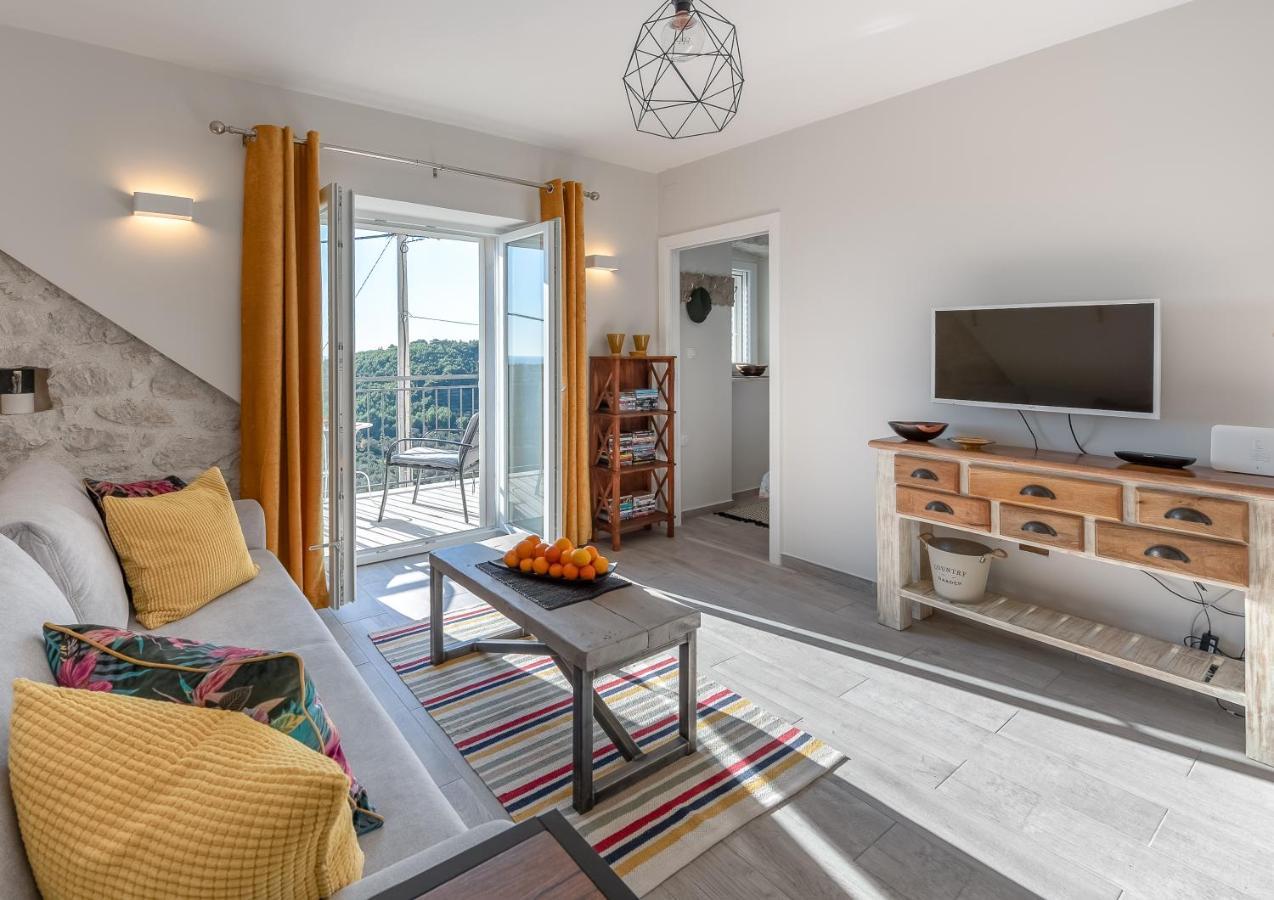 Izabela Apartment With Swimming Pool Babino Polje Eksteriør bilde